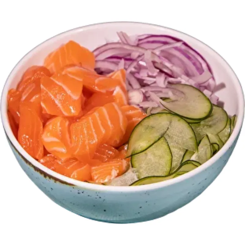 Poke de Salmão - Arroz de sushi, maionese, cebola roxa, pepino e salmão